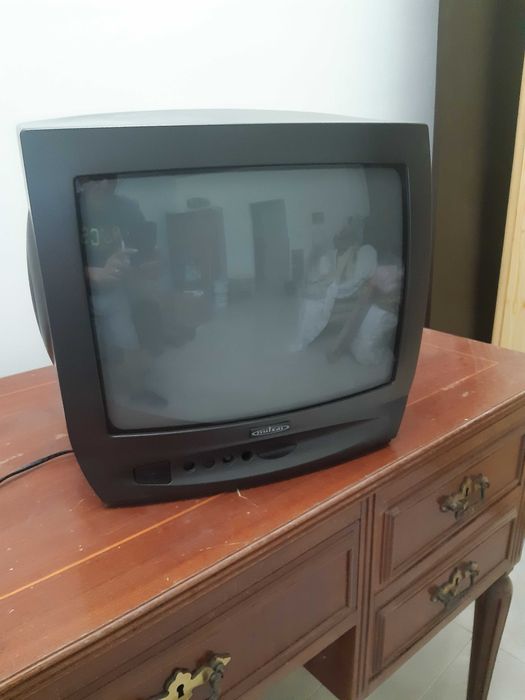 Televisao Pequena Mitsai