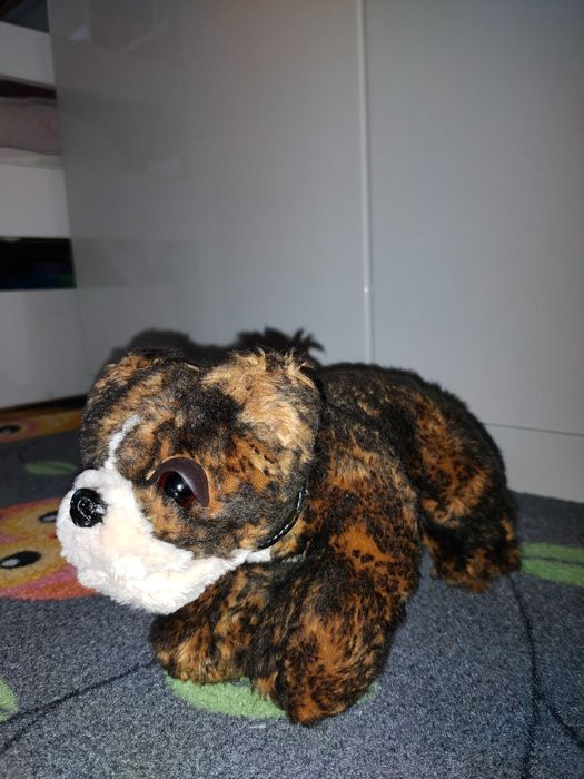 piesek przytulanka maskotka