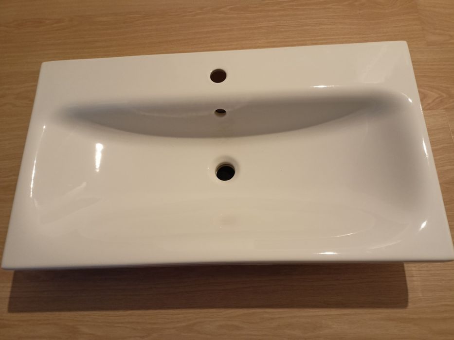 Umywalka nowa 80cm