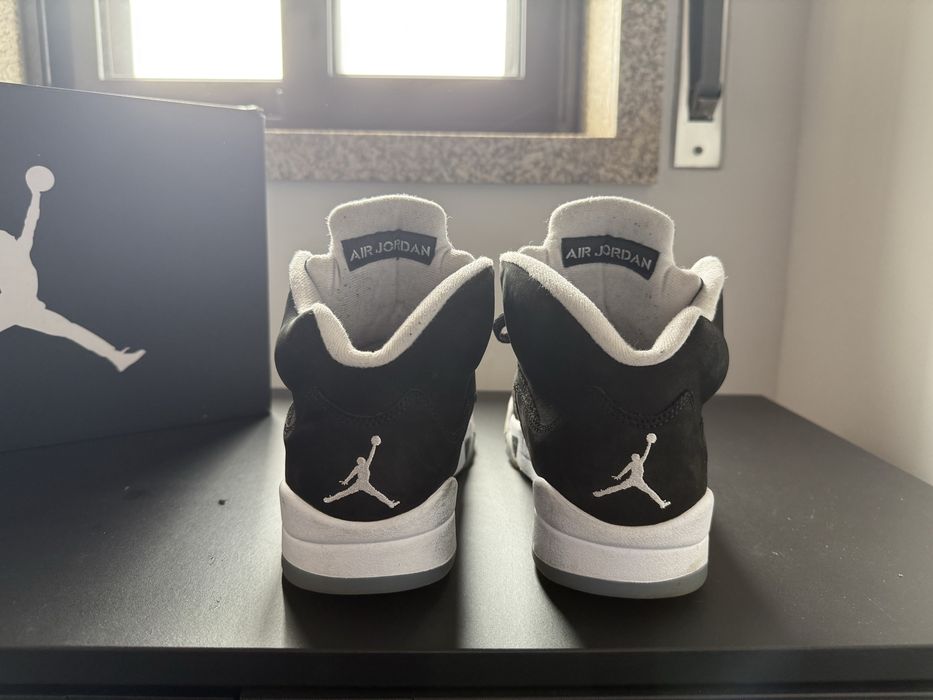 Air Jordan 5 “Moonlight” (2021) [40.5]
