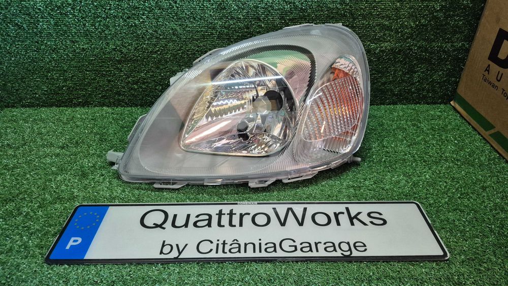 Otica Farol Esquerdo Toyota Yaris P1 1999 a 2003 Ref. 212-11F7L-LD-EM NOVO DEPO