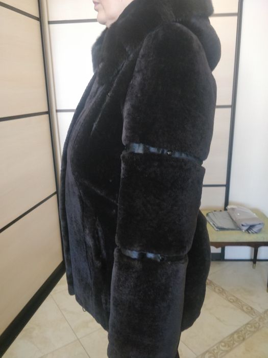 Продам Шубку мутон