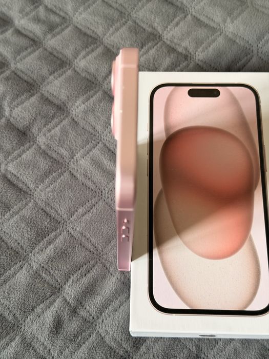 Apple iphone 15 128 Pink