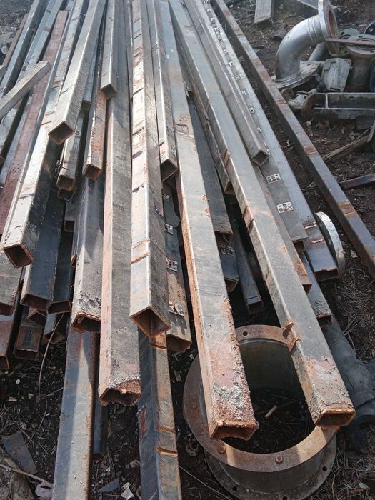 Труба  профильная 40х40 мм.