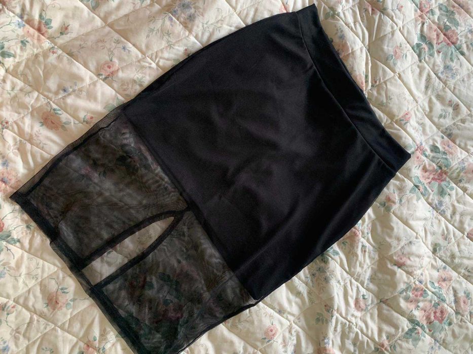 Юбка чёрная Италия сетка.