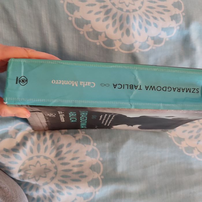 Szmaragdowa tablica Carla Montero