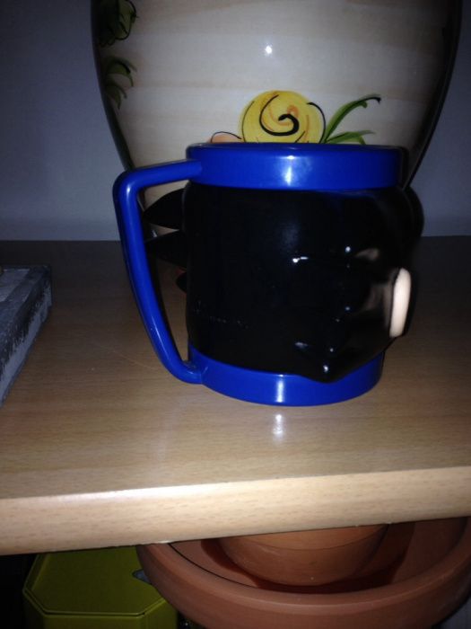 Caneca plástica Dragon Ball do Songoku c/ pega-novinha