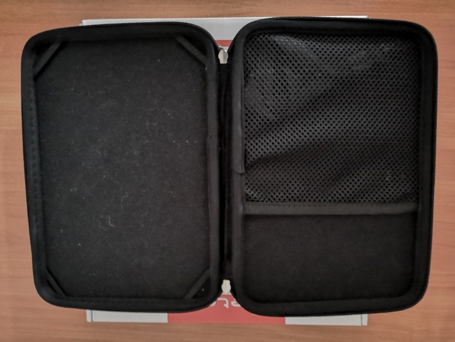 (J+M) Tablet Modecom Freetab 1001 + Etui / Case / Pokrowiec