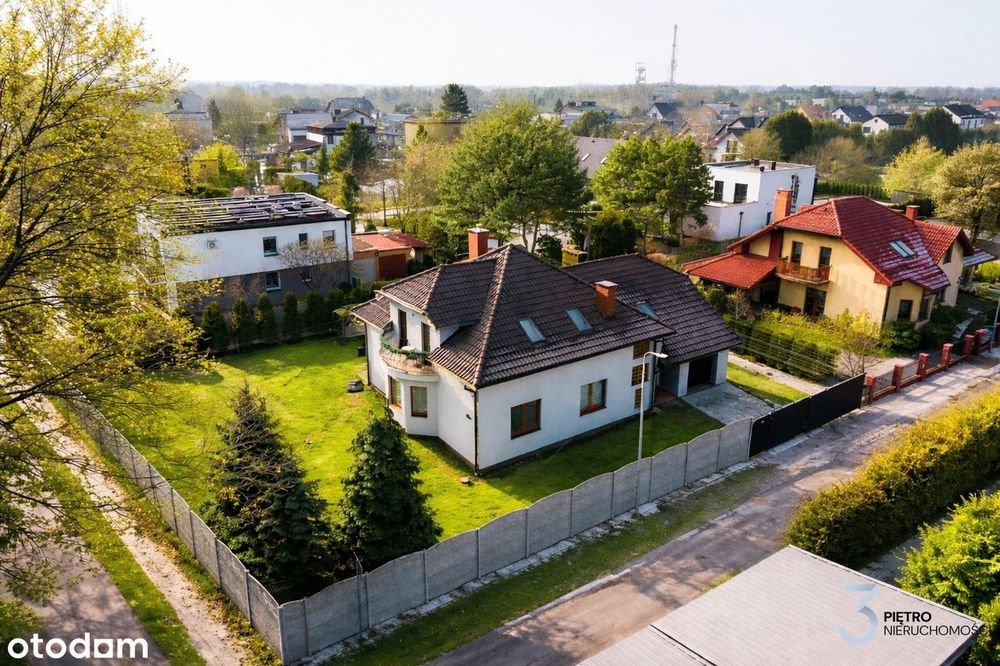 Funkcjonalny dom, idealny dla rodziny! Przy lesie!