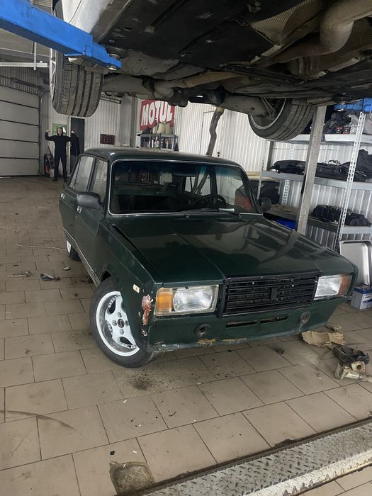 Продам ваз 2107 16V