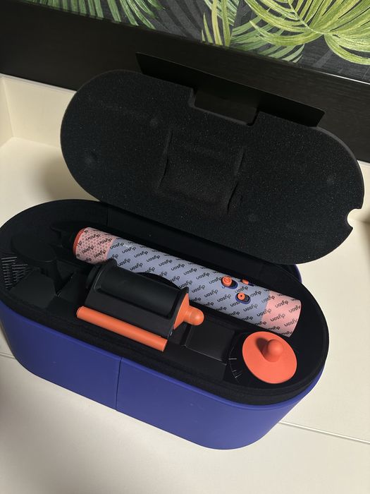 Dyson Airwrap i.d. Vinca Blue. Новый!!!