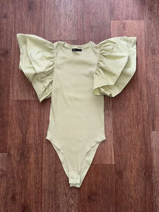 Блузи і боді Zara