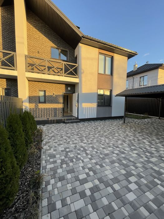 Продам дуплекс,дом Погребы, Зазимье ул.Пасиченка Андрея