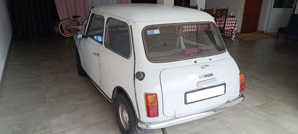 Austin Mini 1000528942565813790724