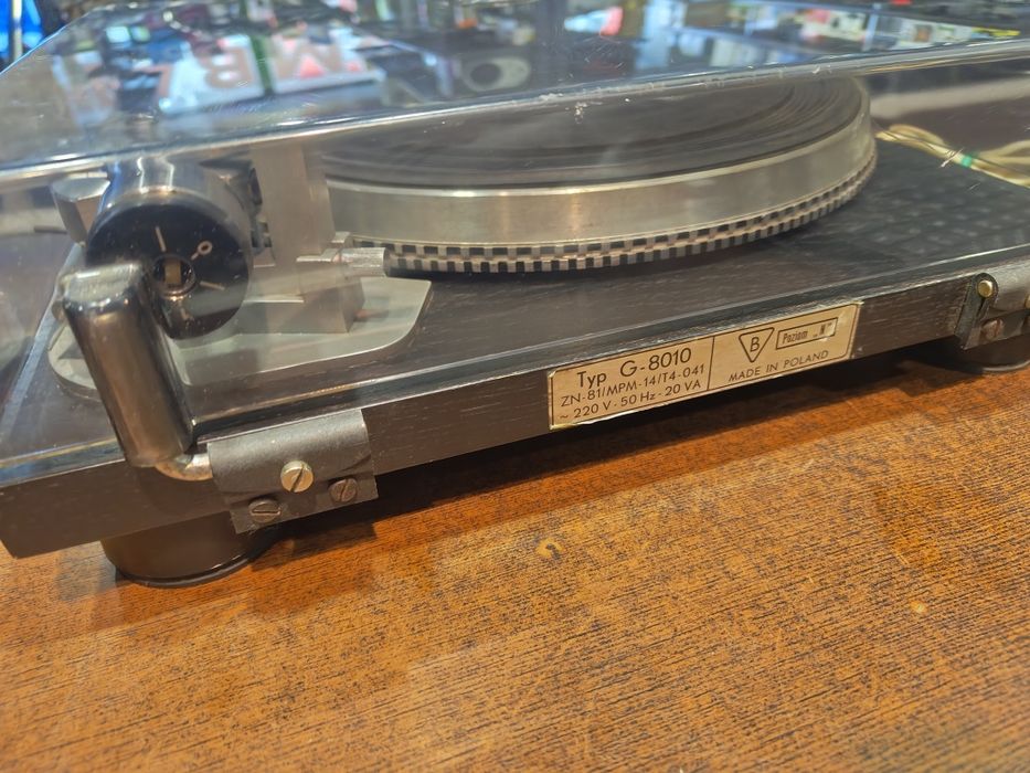 Gramofon Altus P-100 Typ G-8010