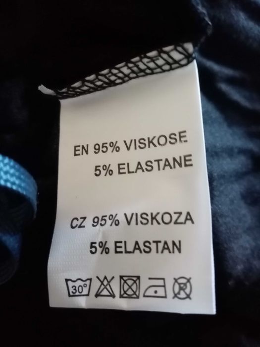 Sukienka na ramiaczkach