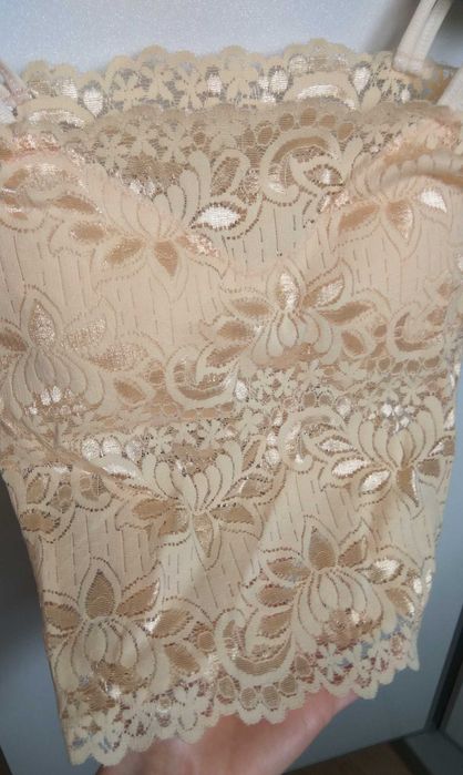 Топ/майка с чашечками