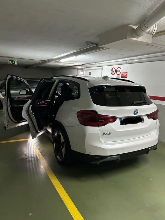 BMW iX3 Impressive
