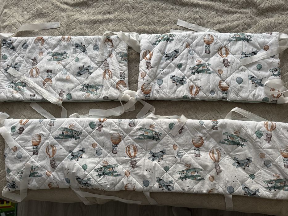 Бортик в дитяче ліжечко двосторонній