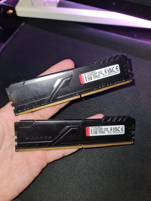 RAM Kingston Fury Beast 2x8gb