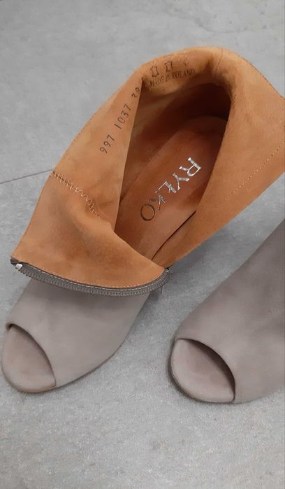 Botki, ryłko, szaryzamsz