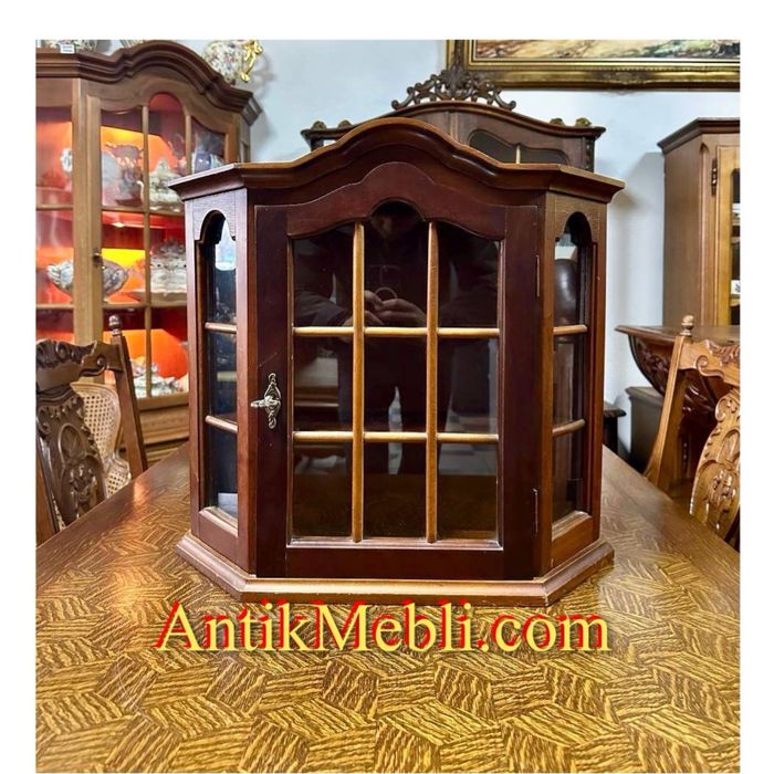 Навісна вітрина ключниця шафа витрина шкафчик мебель б у