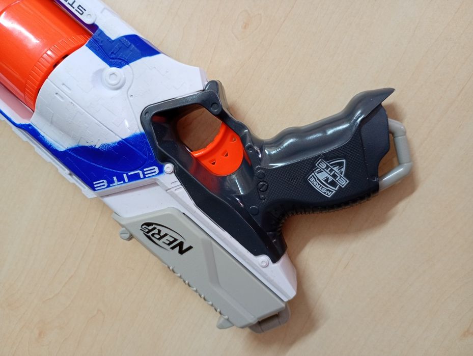 Pistolet Nerf N-Strike Elite