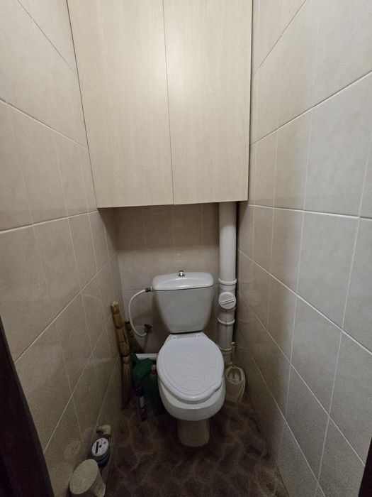 Здам подобово 3 кімнатну квартиру в центрі біля базару