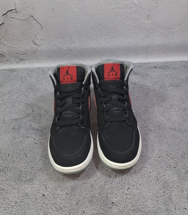 Кроссовки Jordan 1 Mid женские баскетбольные кеды ботинки чёрные 4 6