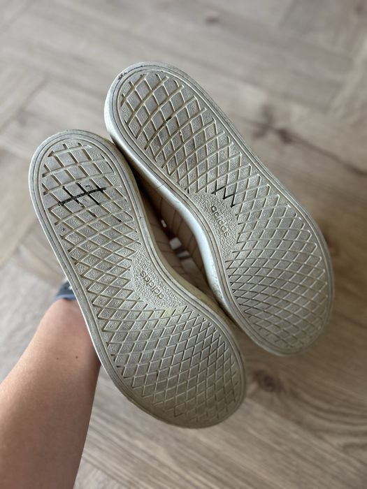 Buty damskie Adidas trampki pudrowy róż/beż