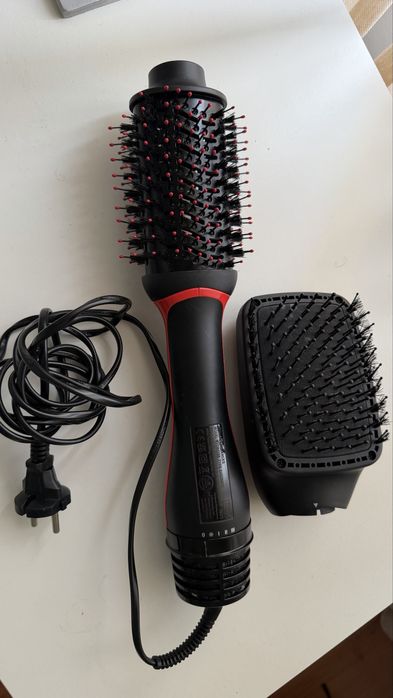 Escova Revlon One-Step Plus Voluminizador