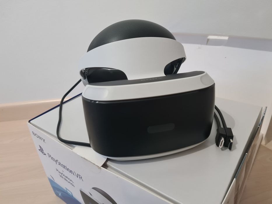 PlayStation VR with VR Worlds64172208603267124