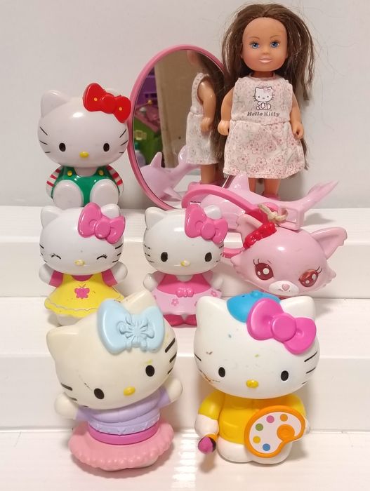 Lote figuras Hello Kitty