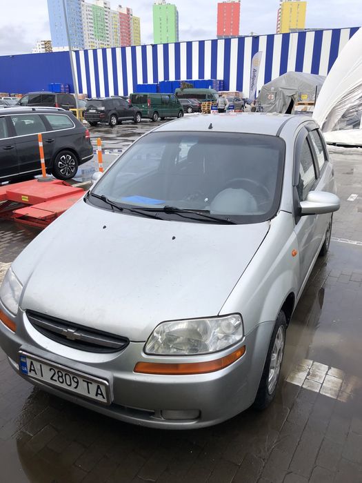 Продам Шевроле авео в т200 кузові під розбір чи як донора