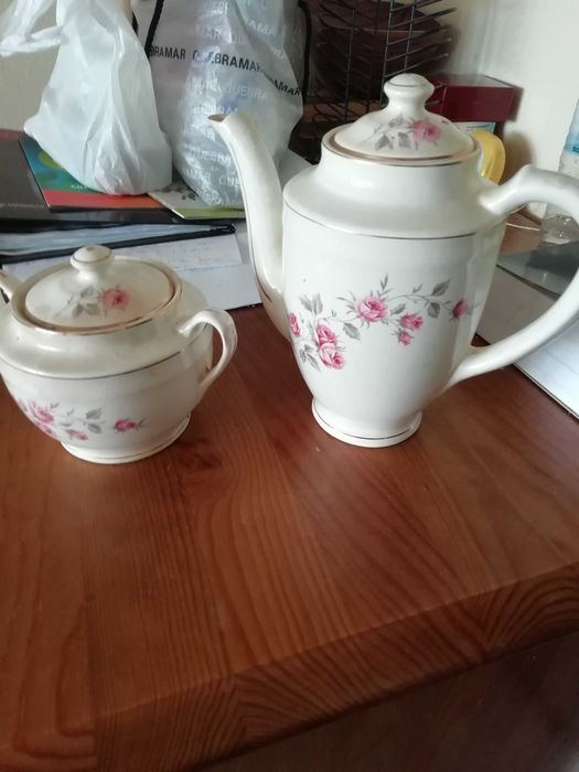 Louça de sacavém antiga