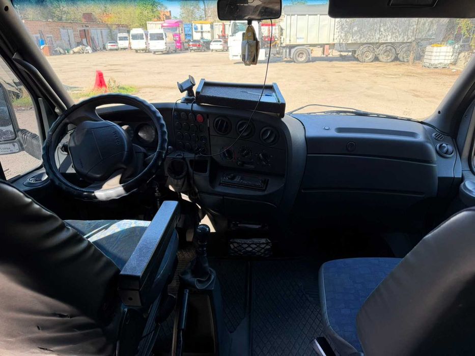 Продам эвакуатор Iveco daily