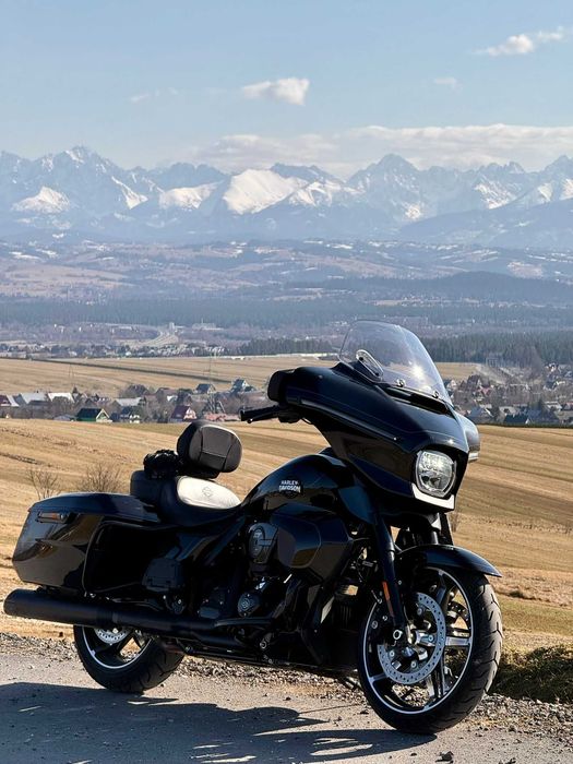 Harley-Davidson Street Glide 117 (2025) – Wynajem | Touring Premium