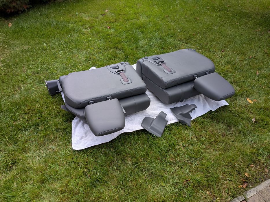 Сідушки 3й ряд з Lexus land cruiser