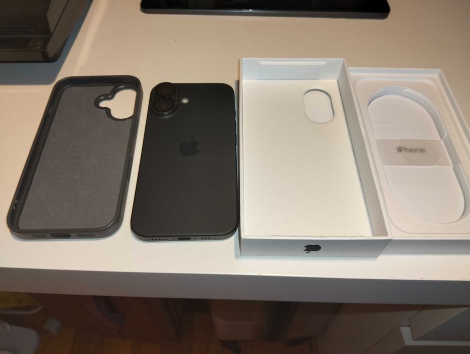 Vendo iPhone 16 black