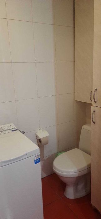 г.Днепр. Сдам на 1-2 месяца в районе Больницы скорой помощи