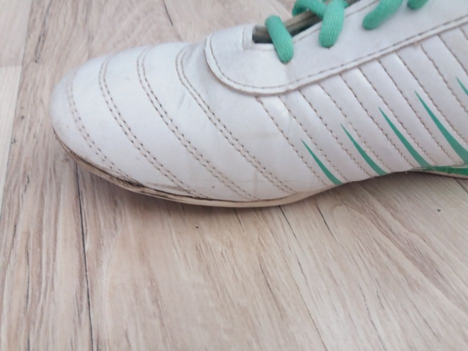Buty sportowe r. 38