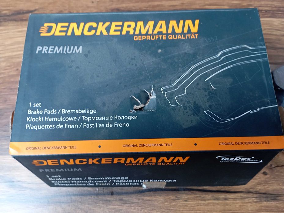 Denckermann B110690 Zestaw klocków hamulcowych