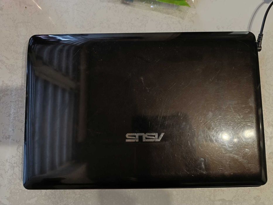 Ноутбук Asus k52f