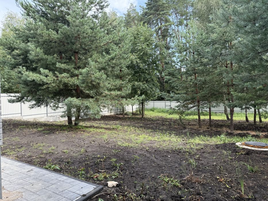 Продам будинок з ремонтом та бомбосховищем в Дмитрівці