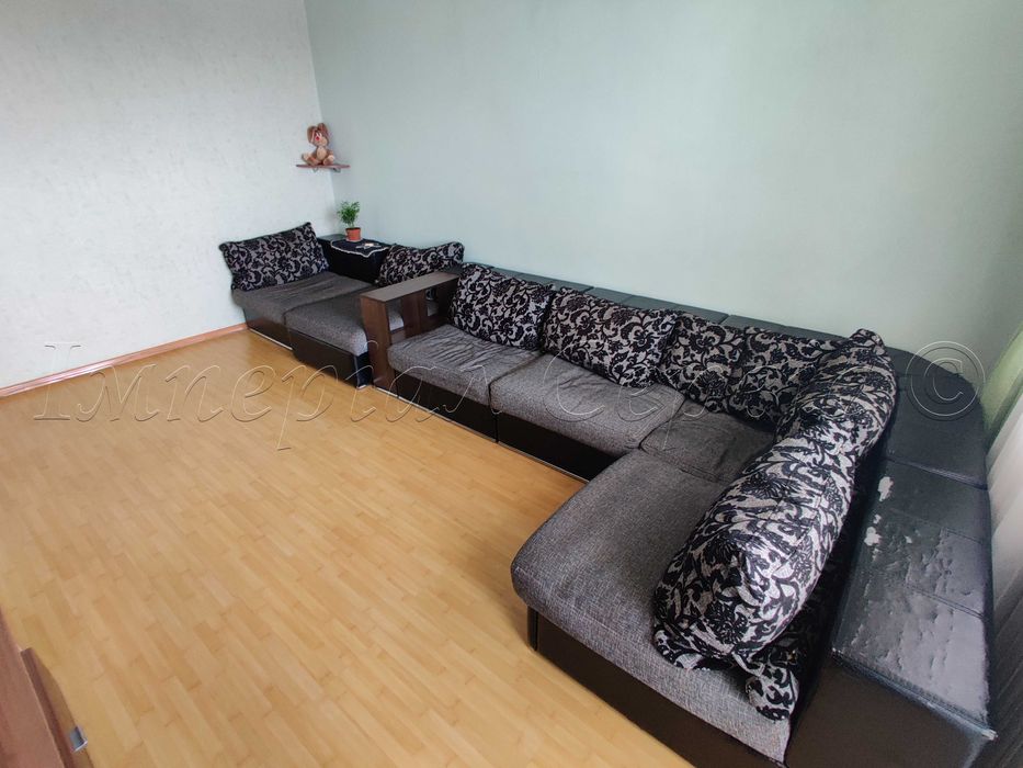 Сдам 2 комнатную с ремонтом на песках