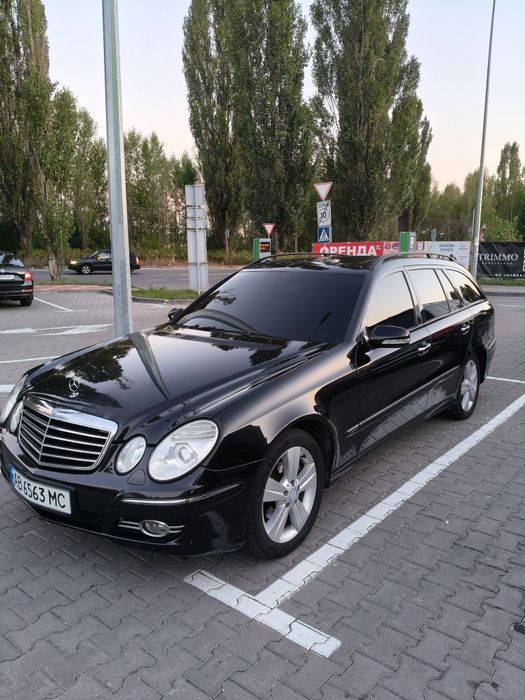 Продам Мерседес 211