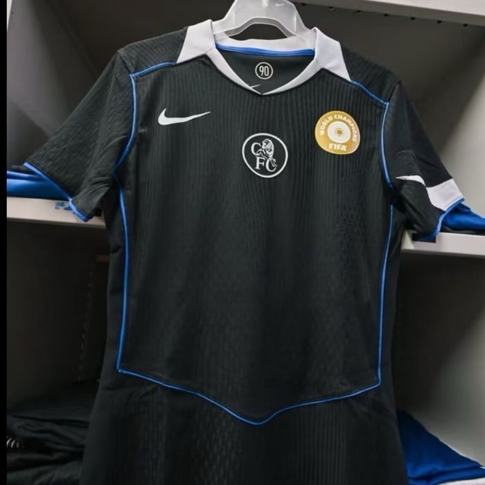 Футбольна форма Челсі сезону 25-26/ Футбольная форма Челси 2026