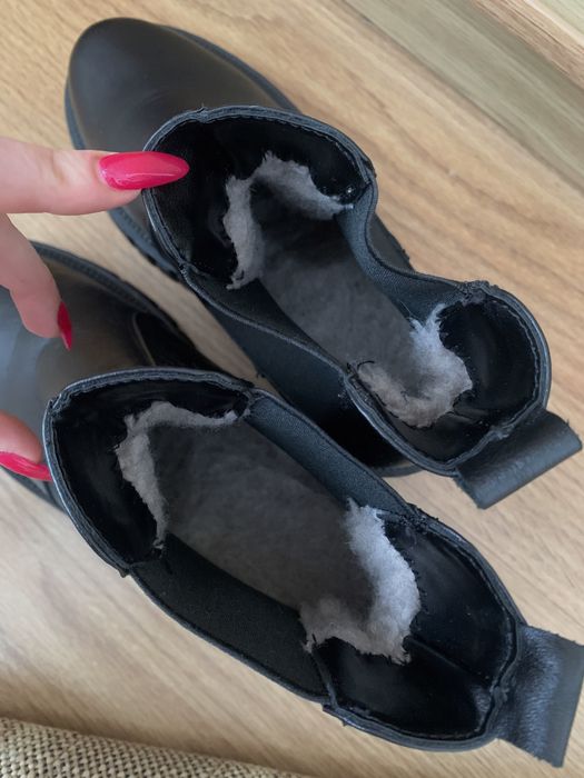 Чоботи, челсі