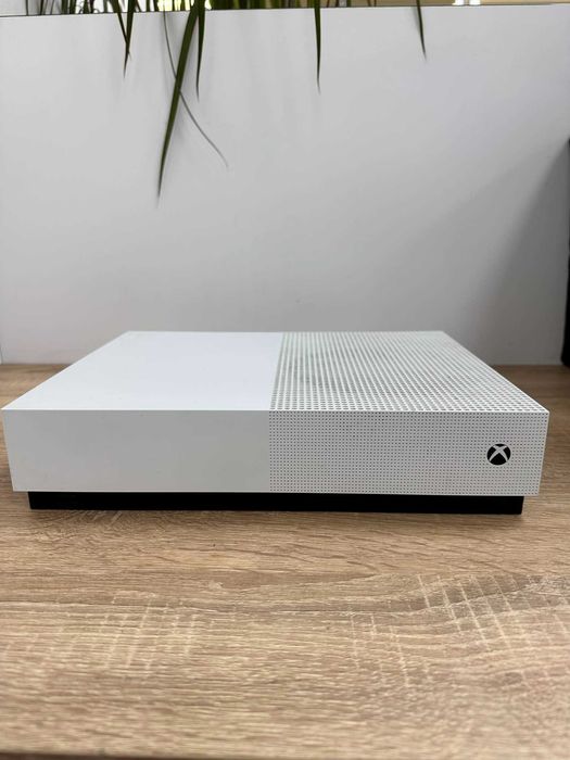 Xbox One S Digital 1TB – konsola + pad + kabel zasilający – sprawna