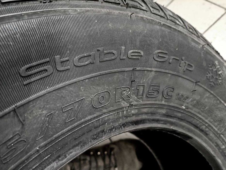 Нові шини 215/70R15C 109/107R 8PR LT Sunfull Stable Grip SF-WO 5